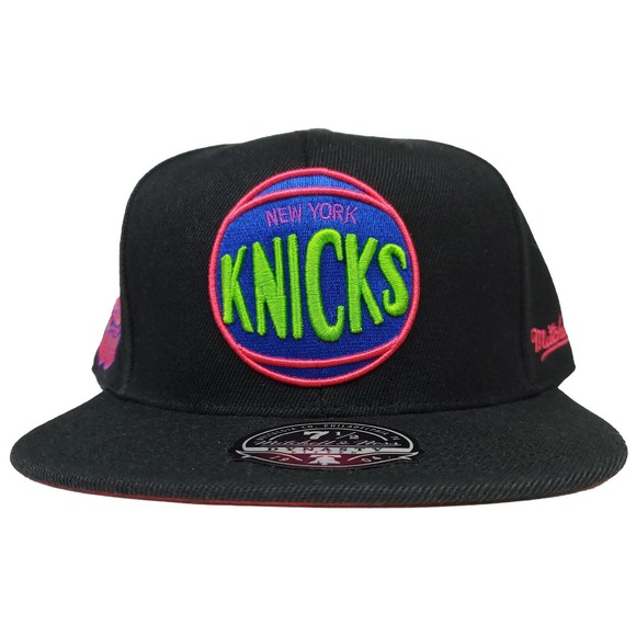 Mitchell & Ness Other - NY Knicks Mitchell & Ness Fitted 7 1/2‎ Flatbill Hat Cap 3D Logo Black NWT